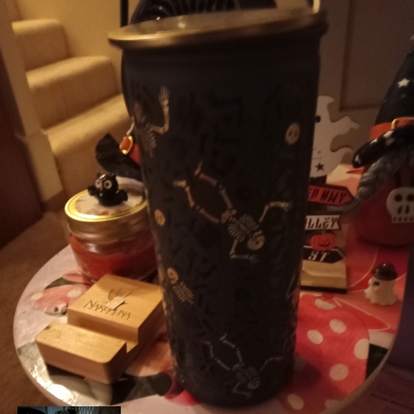 Black Smoked Glass Skeleton Halloween Candle - Picture 4 of 5